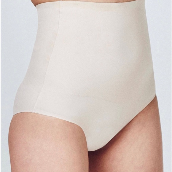 HEIST- The High Waist Beige - Picture 7 of 9